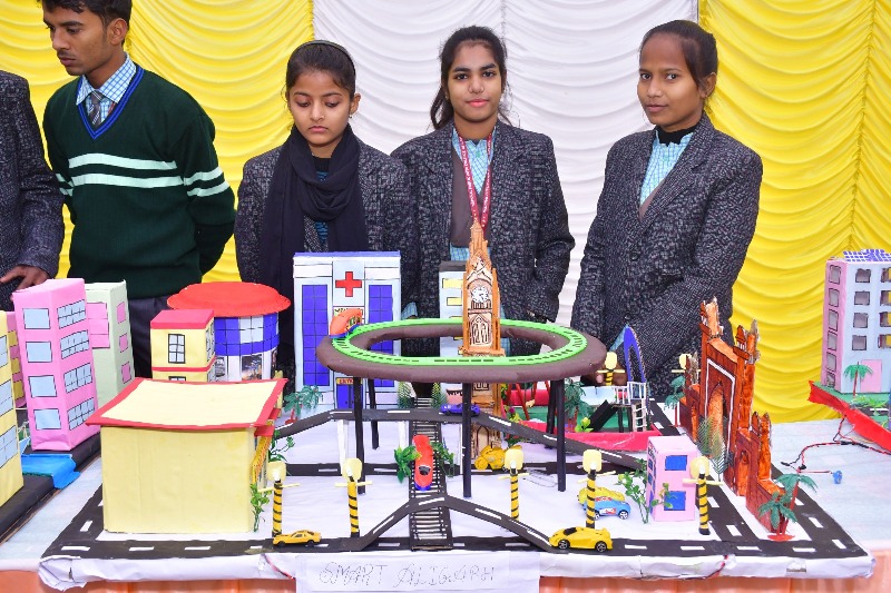 Vineet Inter College Aligarh